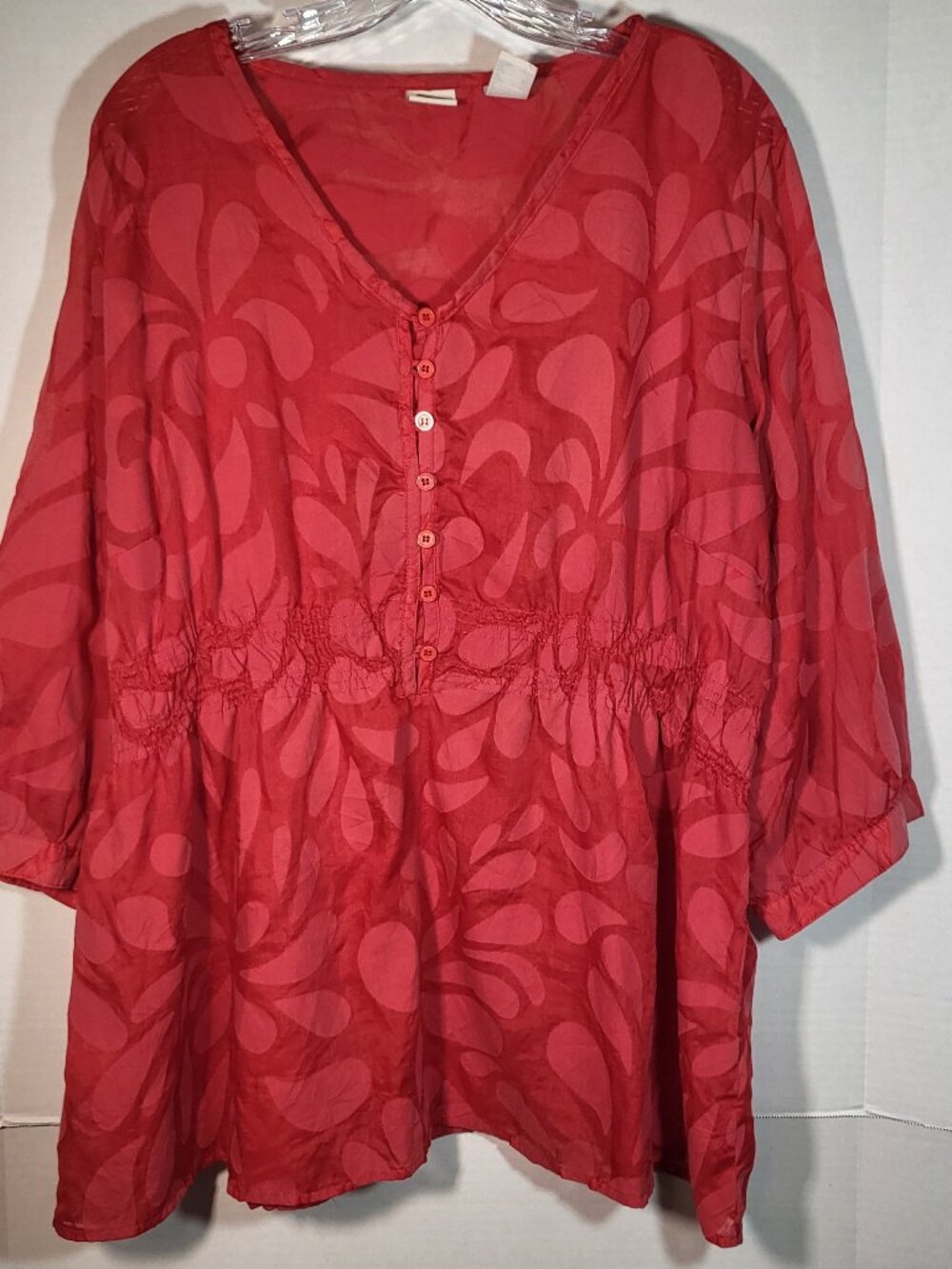 Lee Woman's Sheer Button Front Peasant Top Size 1X Red